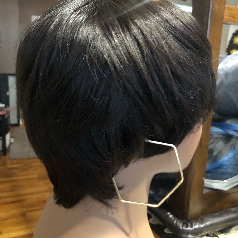 🌹Pixie Cut - Picture 5 of 8